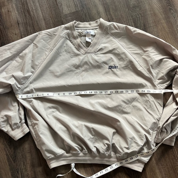 Duke IZOD tan pullover size Large - Picture 4 of 4